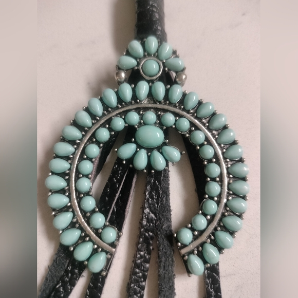 Turquoise Bold Statement Necklace | Express | Boho Western Vibes Leather Chain - Picture 3 of 7